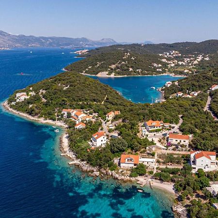 Apartments By The Sea Tri Zala, Korcula - 9237 Zrnovo エクステリア 写真